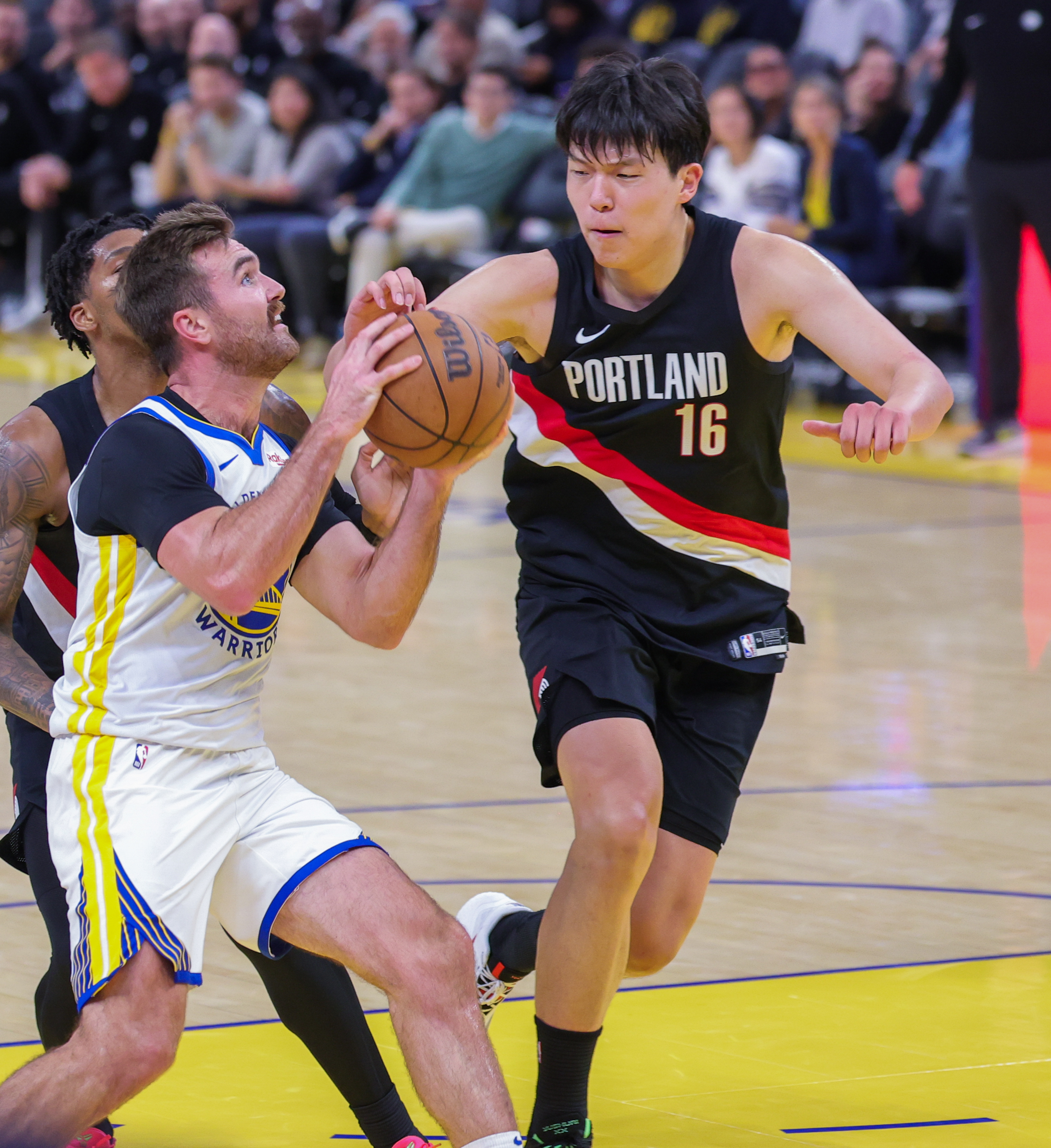 关于冲刺阶段皇家马德里备战CBA季后赛上海申花完成体检备战CBA常规赛，洛杉矶湖人围绕CBA常规赛刷新队史纪录看傻球迷的信息如意体育投注平台